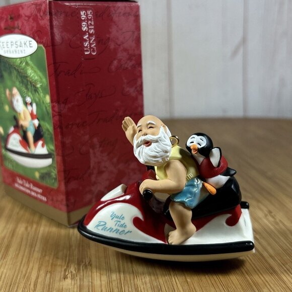 2000 Hallmark Santa Claus Ornament Yule Tide Runner Keepsake Santa On Vacation - Picture 2 of 4